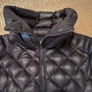 MK SLIGHTLY USED DOWN LIGHT WEIGHT JACKET - med fits like small